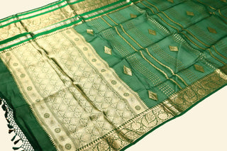 Pure Organza Handloom Banarasi Saree