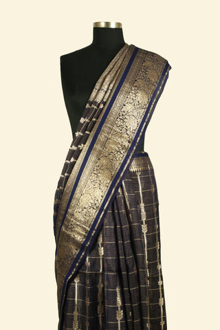 Pure Organza Handloom Banarasi Saree