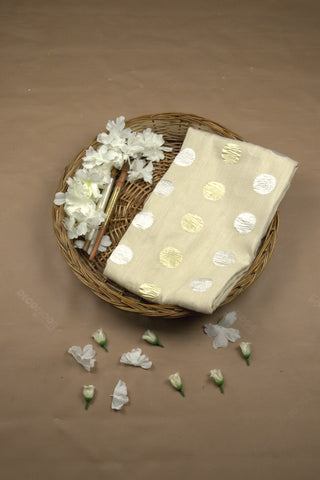 dupatta monga silver & water