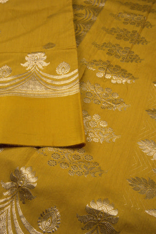 Saree Monga Silk